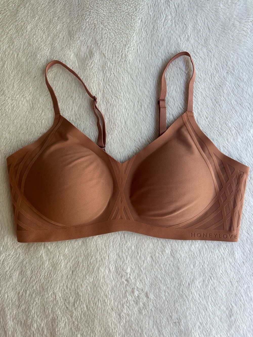 Honeylove Silhouette Bra Wireless Seamless Cinnamon Nude LWBRO201 Medium